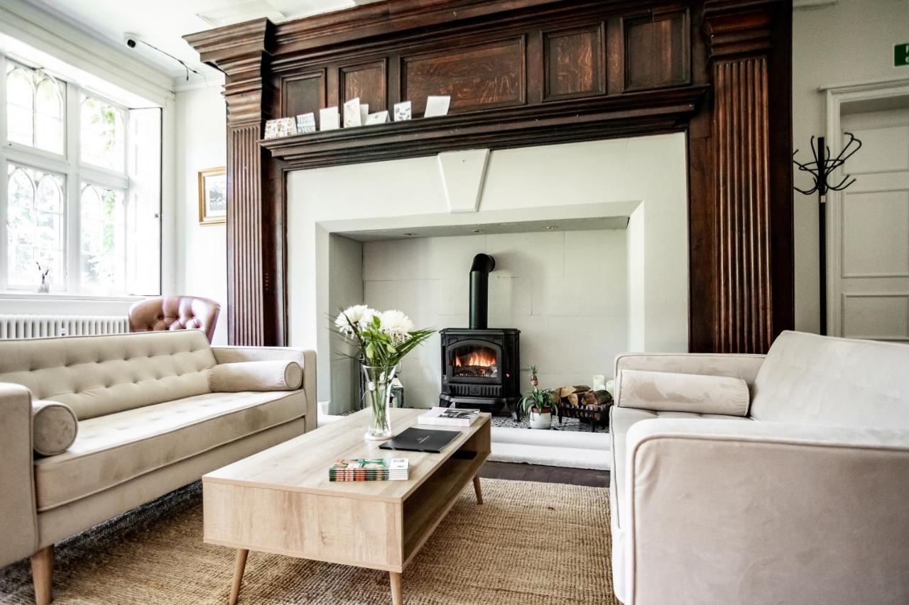 Woodborough Hall Esterno foto